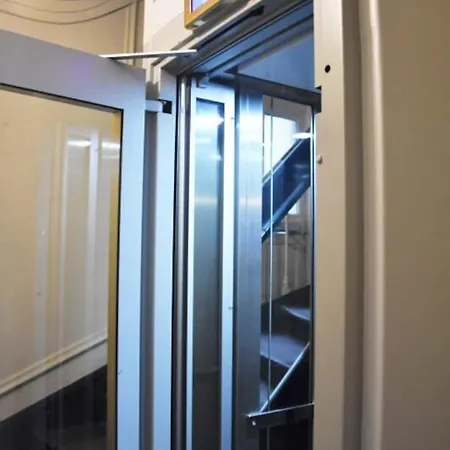 Centre Historique Vue Calme Clair Climatisation Ascenseur * Paryż