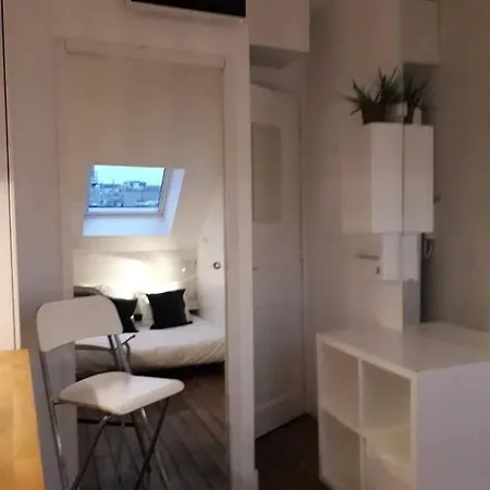 Appartement Centre Historique Vue Calme Clair Climatisation Ascenseur