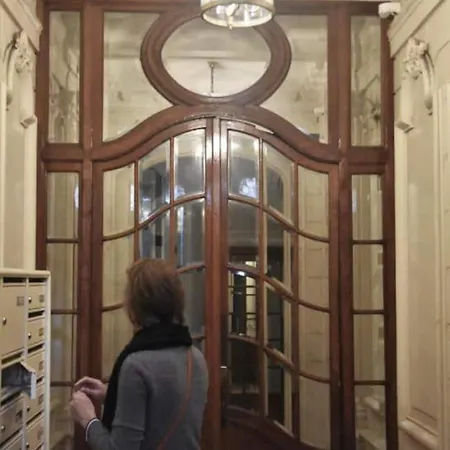 Centre Historique Vue Calme Clair Climatisation Ascenseur * Paryż